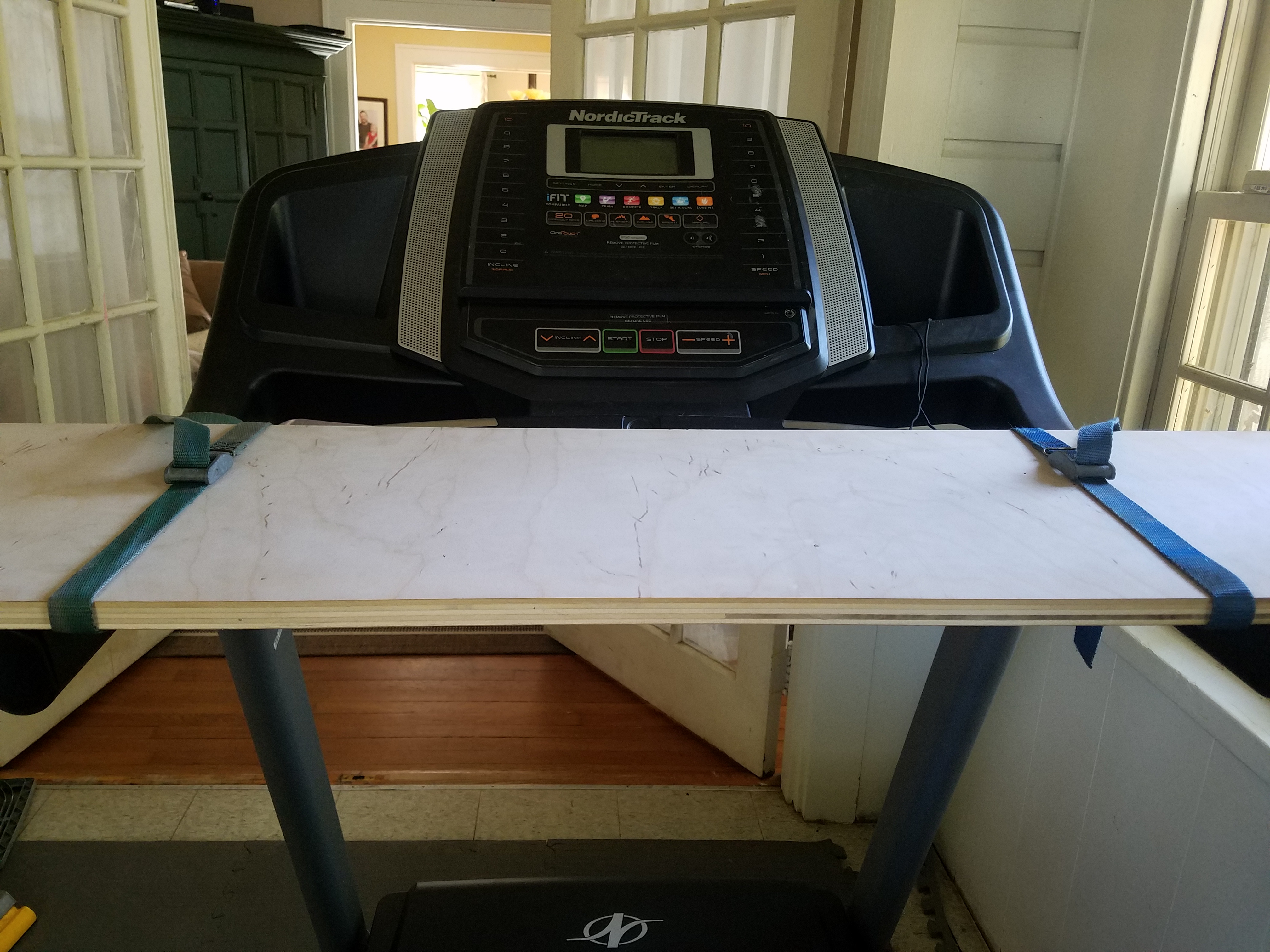 Diy Treadmill Desk Because Runners Should Walk The Planted Runner