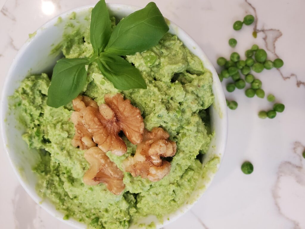 oil free vegan green pea pesto